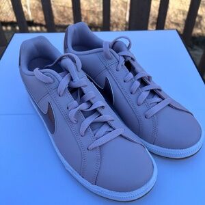 Nike Court Royale Particle Rose Women’s 9.5 Pink 749867-600